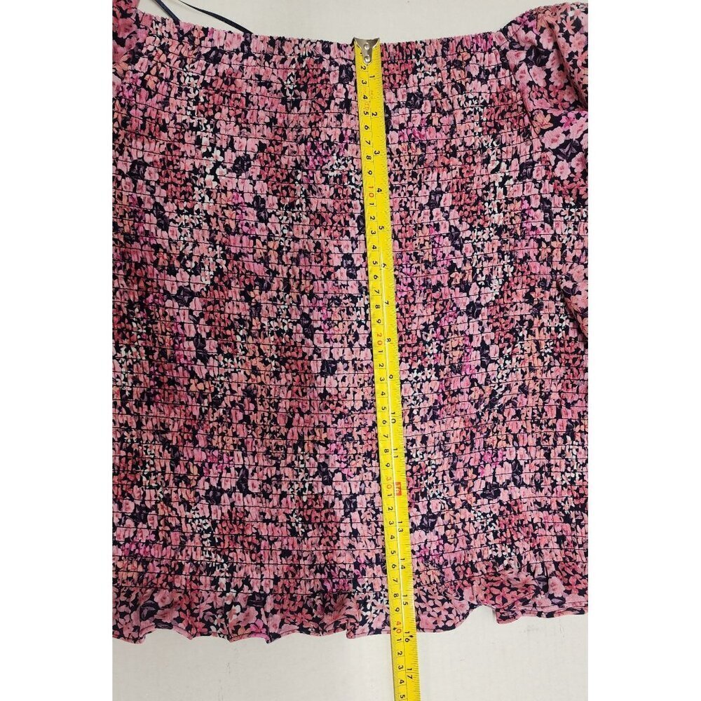 Vince Camuto  Pink Floral Smocked Square Neck Long Sleeve Blouse With Ruffle Hem - Picture 10 of 11